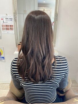 サル ブランシェール(SaLLe BLANCHEUR) ゆるふわロングスタイル