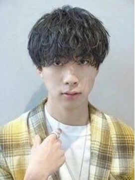 ファースト 藤沢店(First) 緩めツイストスパイラル