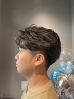 スタジオクラン(studio Clan)&nbsp;刈り上げ・ナチュラルパーマスタイル