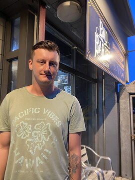 バッドバーバー 蒲田店(BAD BARBER) フェザーアップスキンフェード