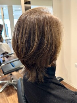 アントワープトーキョー(antwerp TOKYO) ★40代50代★大人ショートレイヤーカット白髪ぼかしハイライト