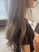 ポール(pole)&nbsp;札幌ロング　まろやかベージュ×レイヤーロング