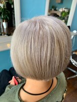 ナイン ヘア デザイン(9 hair design)&nbsp;素敵な白髪へアー