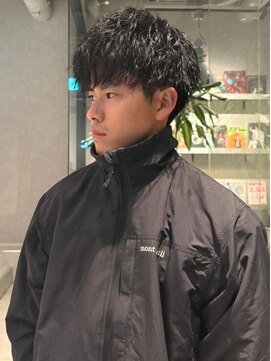 メンズサロン ブロック(Men's Salon bloc) ツイストスパイラルパーマ　束感　強めパーマ　マッシュパーマ