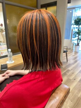 ヘアポケット スタイル店(HAIR POCKET)の写真/柔らかく光に透ける透明感でシンプルなのにオシャレ！オーダーメイドカラーのヘアスタイルに。