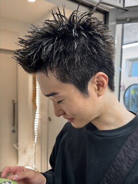 グッドタイムエフティフィフス 横浜西口(GoodTimes ft.fifth) 横浜アップバングスパイキーショートビジネスヘアフェード40代◆
