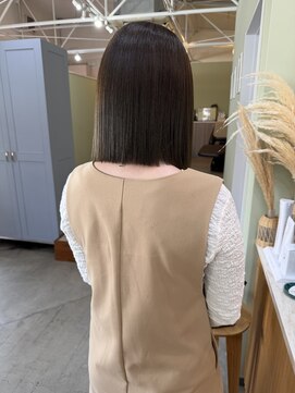 キュオンシア(CUEON. ciea) Olive ×  straight