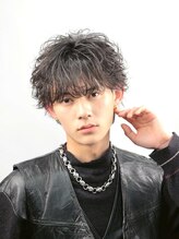 ブラック 横浜 ANNEX(BLUCK)&nbsp;メンズパーマフェザーパーマシャドウパーマニュアンスパーマ横浜