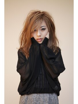 サロンドエースラッシュエー(SALON DE A/A) 外国人風ニュアンスパーマ