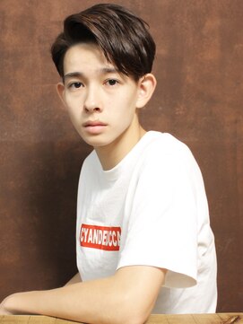 シアンデルカ(CYANDELUCCA) かきあげ七三ショート