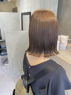 オルロバイイザ(ORLO by IZA) ブリーチなしのベージュカラー