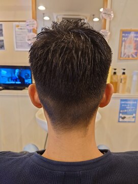 コダマ 茗荷谷店(KODAMA) 韓国マッシュ/センターパート/ツイストスパイラル/茗荷谷/理容室