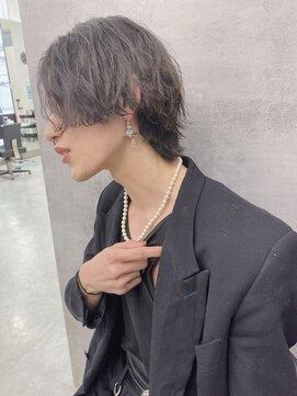 ネクストネオ 静岡(NEXT NEO) NEXT静岡NEO【櫻田】ミディアムセンターパートウルフ