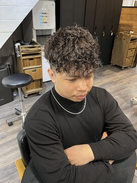 ハグ 横浜(HUG) スペインカール＊ナチュラルフェード