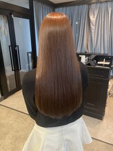 ルヴェール 北方店(LeVert) 艶髪ナチュラルブラウン♪髪質改善oggiotto