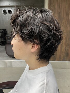 フイ 新宿3丁目(Hui) ハイトーンカラー/マッシュパーマ/アースカラー/men's/