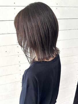 ルノン フィージュ(LUNON fieju) 肩下きりっぱ外ハネボブ/ブリーチ無し/グレージュ