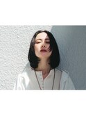 センターパート モードなスリークボブ