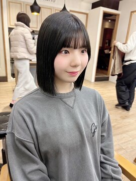ネオリーブ クーロ(Neolive curro) 小顔タッセルボブ×似合わせカット[ボブ/縮毛矯正/横浜韓国]