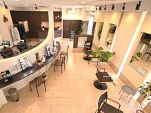 ニーノバイヘアーカラートウキョウ(nino by HAIR COLOR TOKYO)