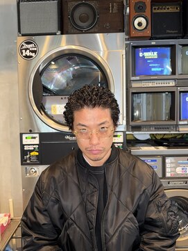 チルチェア 渋谷店(CHILL CHAIR) オールバックパーマ