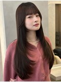 ロングレイヤーカット似合わせ顔まわり暗髪ダークブラウンカラー