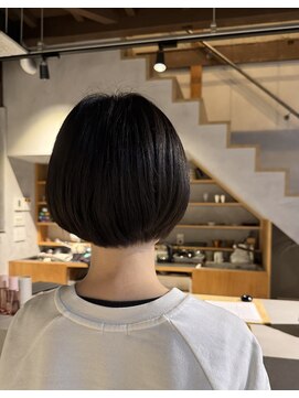 リュウギ(Ryugi) 丸みショート