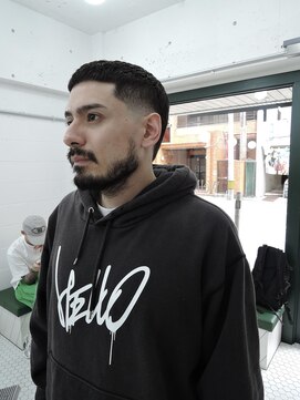 ウェルネス(Wellness) メンズ/クロップ/フェード