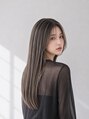 アース 高崎店(HAIR & MAKE EARTH)&nbsp;ケアブリーチでハイライトをいれ透明度抜群のシルバーグレージュ