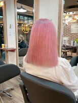 エイト プラット 渋谷2号店(EIGHT plat)&nbsp;ピンクカラー　ダブルカラー切りっぱなしボブ　【EIGHT 10/23】