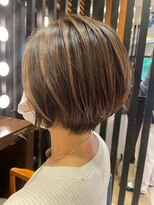 スパイスアヴェダ サロンアンドスパ 玉川高島屋SC店(SPICE AVEDA salon&spa) 丸みショートボブ