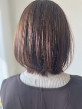 ラフ(RaF*) 赤み消しカラー大人かわいい小顔ショートボブ☆ナチュラル