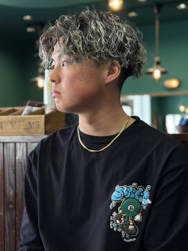 チコカリ(CHICOCARI) 波巻きパーマ