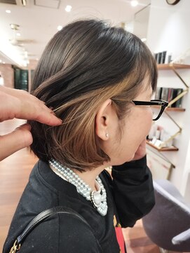 ビュートリアム 神戸(BEAUTRIUM) インナーカラーボブ/ショートカット/ショートヘア/30代/40代
