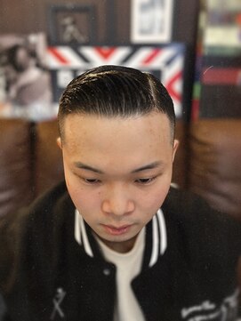 ジェントルマンバーバー(gentleman Barber) サイドパートスタイル