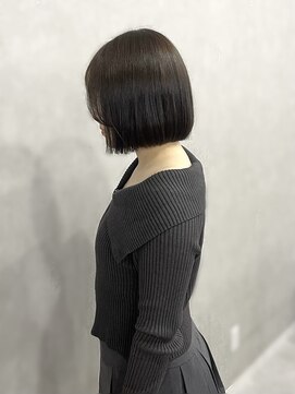 フランチェスカドットボブ(francesca.bob) 《別所好葉》ぷつっとボブ