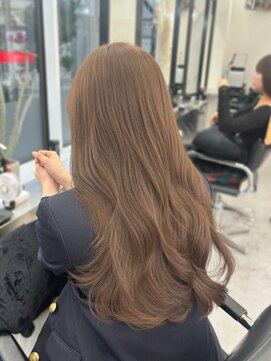 アルドーレフィエロ シンサイバシ(Ardore fiero shinsaibashi) ブリーチなし/シアーベージュ