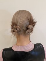 ビューレイギンザ(VIEW LEI GINZA)&nbsp;簡単まとめ髪/デザインカラー/ダブルカラー