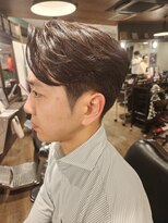 ワンワンオー バーバーショップ 長浜店(@110 BARBER SHOP)&nbsp;流れる前髪×大人のエアリーショート