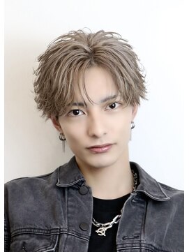 オーシャントーキョーウエスト 心斎橋 (OCEAN TOKYO WEST) ニュアンスパーマセンターパートショート