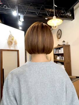 ルポル 大通店(rupolu) 正統派ミニボブ