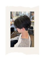 ビートルジャック Beetle Jack&nbsp;センターパート/韓国/ツーブロック/曲がる縮毛矯正