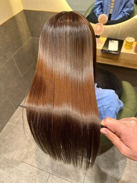 セントラル 三宮店(central) 【神戸三宮】うる艶ストレート美髪カラー髪質改善トリートメント