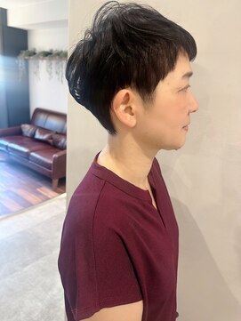ラトリエコンタン(L´atelier Content) 【shima】すっきりベリーショート/アシメバング