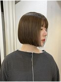 軽やかシャープ！優しさと艶のハイブリッドボブ