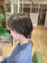 エイチ(eitcH) 耳かけショート