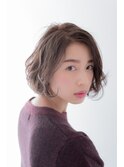 大人可愛い 小顔フレンチシックボブベージュカラー