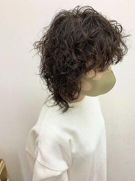 キューズ クラブ(cuz KLUB) 【cuzKLUB】ウルフレイヤー×エッジパーマ