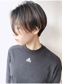 【morio 原宿】黒髪ハイライトハンサムショート