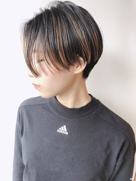 モリオフロムロンドン 原宿本店(morio from London) 【morio 原宿】黒髪ハイライトハンサムショート